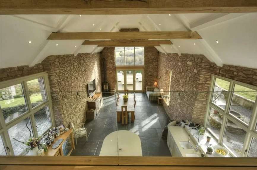 Restorations, Renovations & Extensions by Kingsleigh Homes